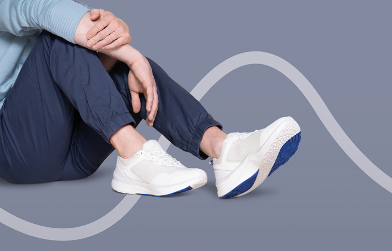 Vrouw met Joya schoenen